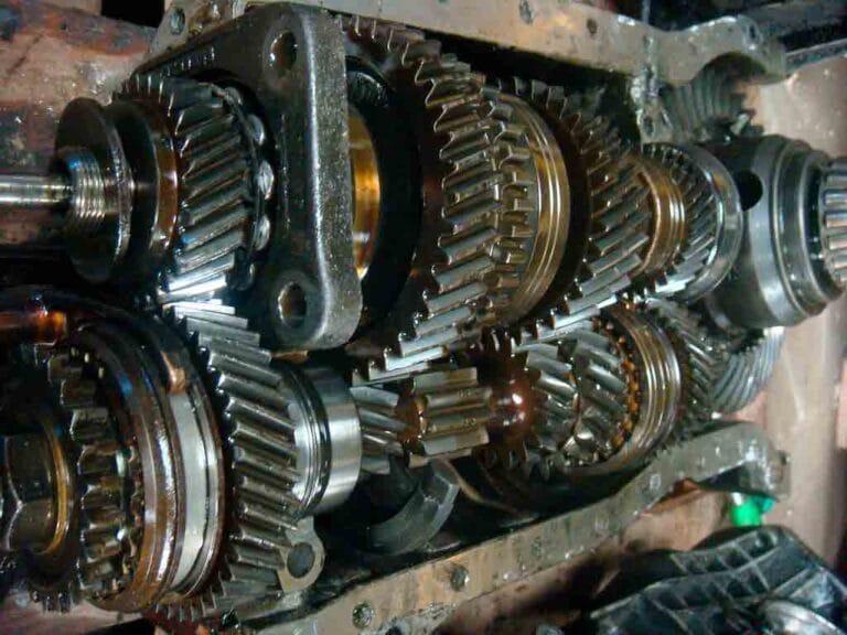Es caro arreglar la caja de velocidades